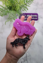 Load image into Gallery viewer, 2.75 inch Druzy German Shepherd Dog Silicone Mold for Resin