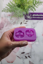 Load image into Gallery viewer, 1.6 inch Druzy Alien Earrings Silicone Mold for Resin casting