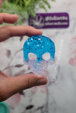 Load image into Gallery viewer, 2.25 inch Druzy Alien Keychain Silicone Mold for Resin casting