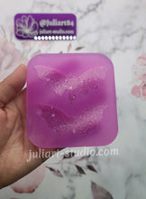 Load image into Gallery viewer, Druzy Moth and Bat Wings Hair Clips Silicone Mold for Resin