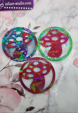Load image into Gallery viewer, 4 inch HOLO Mushroom Coaster Silicone Mold for Resin