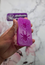 Load image into Gallery viewer, 1.3 inch Druzy Spiders Earrings Silicone Mold for Resin casting