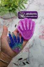 Load image into Gallery viewer, 3.25 inch Druzy Skeleton Hand Silicone Mold for Resin