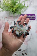 Load image into Gallery viewer, 3.25 inch Druzy Spider Silicone Mold for Resin