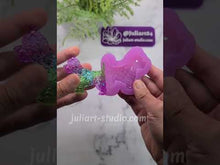 Load and play video in Gallery viewer, 2.5 inch Druzy Westie Silicone Mold for resin