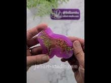 Load and play video in Gallery viewer, 2.75 inch Druzy German Shepherd Dog Silicone Mold for Resin