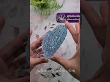 Load and play video in Gallery viewer, 5 inch Large Crystal Heart Silicone Mold for resin casting
