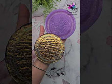 Load and play video in Gallery viewer, 4.5 inch Stone Texture Silicone Mold for Resin Casting
