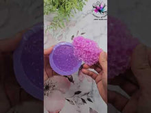 Load and play video in Gallery viewer, 3.75 inch Medium Druzy Insert Silicone Mold for Resin