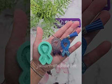 Load and play video in Gallery viewer, 2 inch Druzy Ribbon Silicone Mold for Resin casting