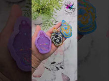 Load and play video in Gallery viewer, 2.75 inch HOLO Skull Spider Potion Keychain Silicone Mold for Resin