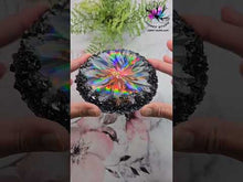 Load and play video in Gallery viewer, 4.75 inch HOLO Crystal Edge (ROUND) Silicone Mold for Resin casting