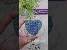 Load and play video in Gallery viewer, 3 inch 3D Druzy Heart Silicone Mold for resin casting