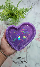 Load image into Gallery viewer, 5.5 inch HOLO Crystal Edge Heart (Style 2) Silicone Mold for Resin casting