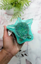 Load image into Gallery viewer, 4.2 inch Crystal Sea Turtle Silicone Mold for Resin casting