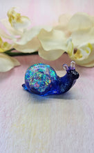 Load image into Gallery viewer, ONE Large Resin Snail with Irredescent Shell (in Blue/ Purple)