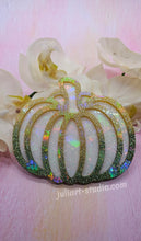 Load image into Gallery viewer, 5 inch HOLO Pumpkin Silicone Mold for Resin