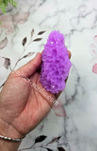 Load image into Gallery viewer, 3.75 inch Medium Druzy Insert Silicone Mold for Resin