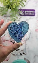 Load image into Gallery viewer, 3 inch 3D Druzy Heart Silicone Mold for resin casting