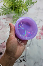Load image into Gallery viewer, 2.8 inch HOLO Faceted Round Base Silicone Mold for Resin