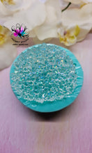 Load image into Gallery viewer, 3 inch Crystal Cluster (#CC4) Silicone Mold for Resin