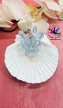 Load image into Gallery viewer, 1.9 inch Crystal Cluster (CM#001) Silicone Mold for Resin casting