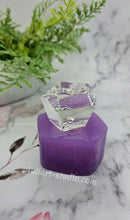 Load image into Gallery viewer, 1.8 inch (Small) Faceted Crystal Silicone Mold for Resin