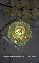 Load image into Gallery viewer, 4.25 inch Crystal Tealight Holder Silicone Mold for Resin casting
