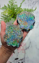 Load image into Gallery viewer, 3.4 inch Crystal Cluster (#CC3) Silicone Mold for Resin
