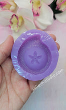 Load image into Gallery viewer, 2.2 inch Starfish Worry Stone Silicone Mold for Resin