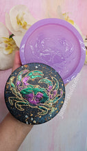 Load image into Gallery viewer, 4.3 inch Crab Coaster Silicone Mold for Resin Casting