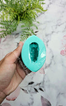 Load image into Gallery viewer, 2.3 inch Crystal Snail (Style 1) Silicone Mold for Resin