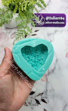 Load image into Gallery viewer, 3 inch 3D Druzy Heart Silicone Mold for resin casting
