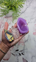 Load image into Gallery viewer, 2.6 inch (Large) Faceted Crystal Silicone Mold for Resin