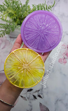 Load image into Gallery viewer, 4 inch Lemon Slice Coaster Silicone Mold for Resin Coasters