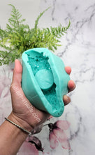 Load image into Gallery viewer, 4.25 inch Crystal Tealight Holder Silicone Mold for Resin casting