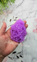Load image into Gallery viewer, 3.75 inch Medium Druzy Insert Silicone Mold for Resin