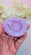 Load image into Gallery viewer, 1.8 inch Cat Worry Stone Silicone Mold