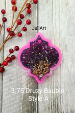 Load image into Gallery viewer, 3.75 inch Druzy Bauble Silicone Mold for Resin