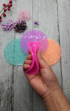 Load image into Gallery viewer, 4 inch Tribal Swirl Insert Silicone Mold for Resin