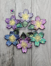 Load image into Gallery viewer, 3 inch Sakura Flower Silicone Mold for Resin