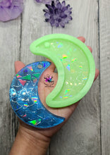 Load image into Gallery viewer, 4 inch HOLO Moon Silicone Mold for Resin