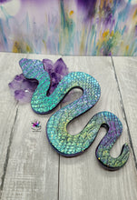 Load image into Gallery viewer, 8.5 inch Snake Silicone Mold for Resin