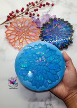 Load image into Gallery viewer, 5.25 inch HOLO Dahlia Silicone Mold for Resin