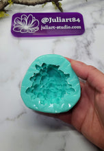 Load image into Gallery viewer, 2.5 inch Crystal Cluster (#CC1) Silicone Mold for Resin