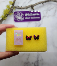 Load image into Gallery viewer, 0.7 inch HOLO Butterfly Studs Silicone Mold for Resin