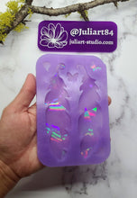 Load image into Gallery viewer, 5 inch HOLO Feather Bookmark Palette Silicone Mold for Resin