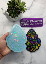 Load image into Gallery viewer, 5.5 inch HOLO Seashell (LONG) Silicone Mold for Resin