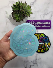 Load image into Gallery viewer, 4.5 inch HOLO Seashell (ROUND) Silicone Mold for Resin
