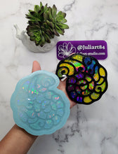 Load image into Gallery viewer, 4.5 inch HOLO Seashell (ROUND) Silicone Mold for Resin